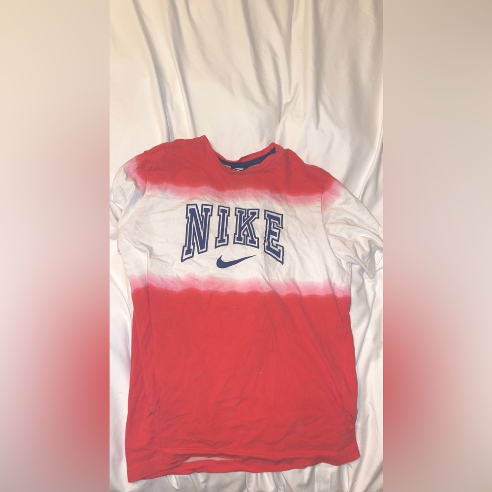 Nike graphic tee